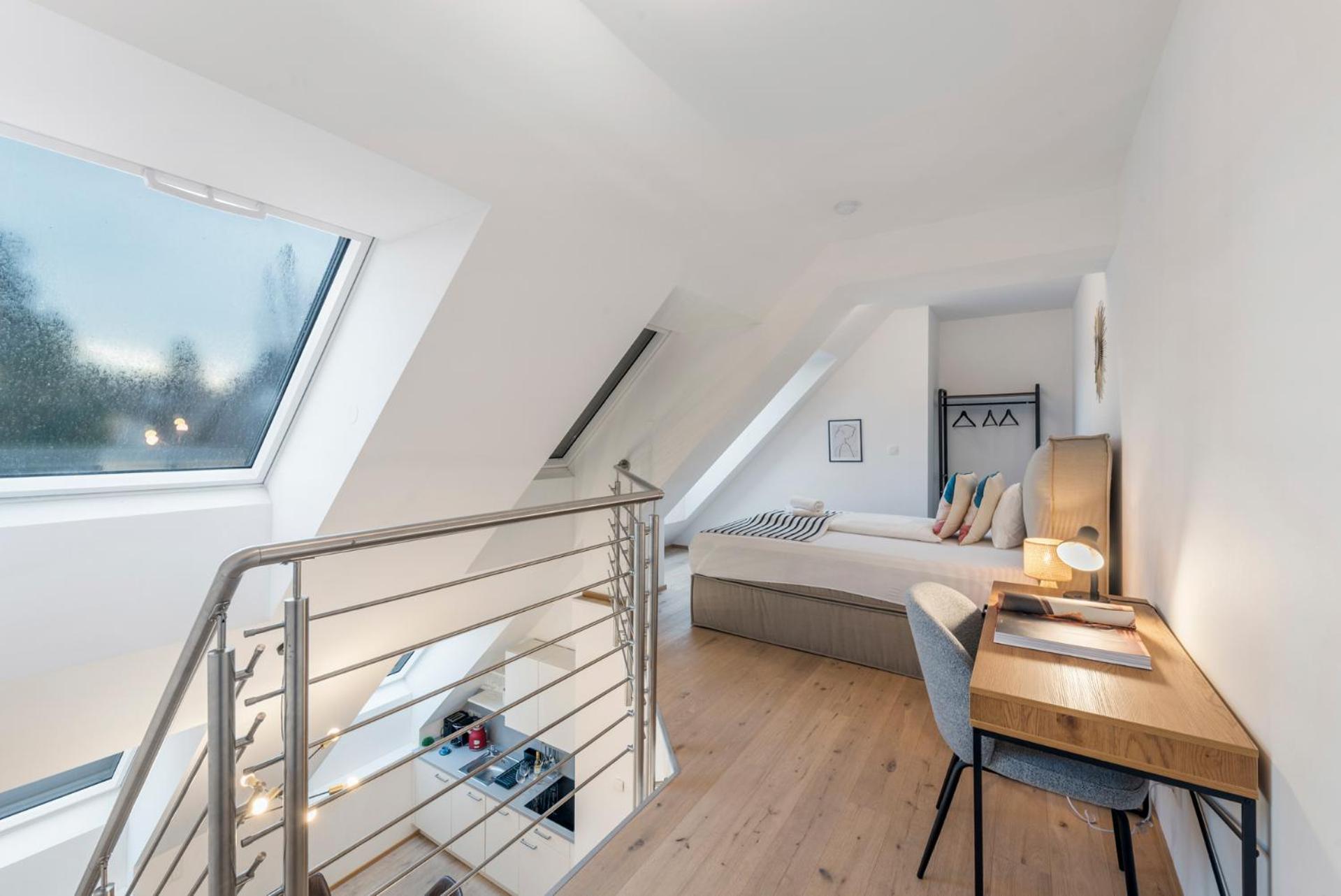 Vienna Hills Living Aparthotel Bagian luar foto