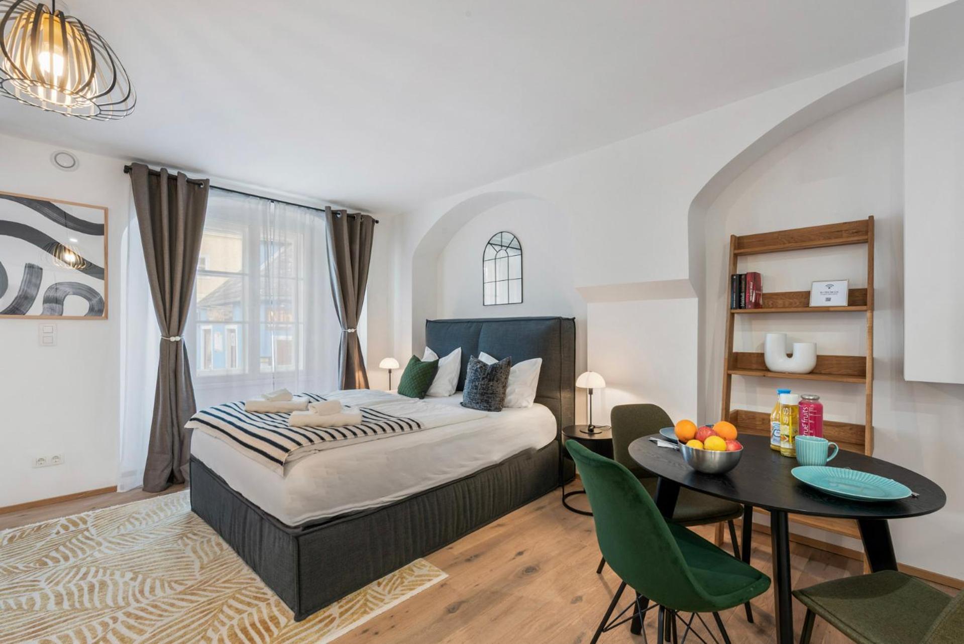 Vienna Hills Living Aparthotel Bagian luar foto
