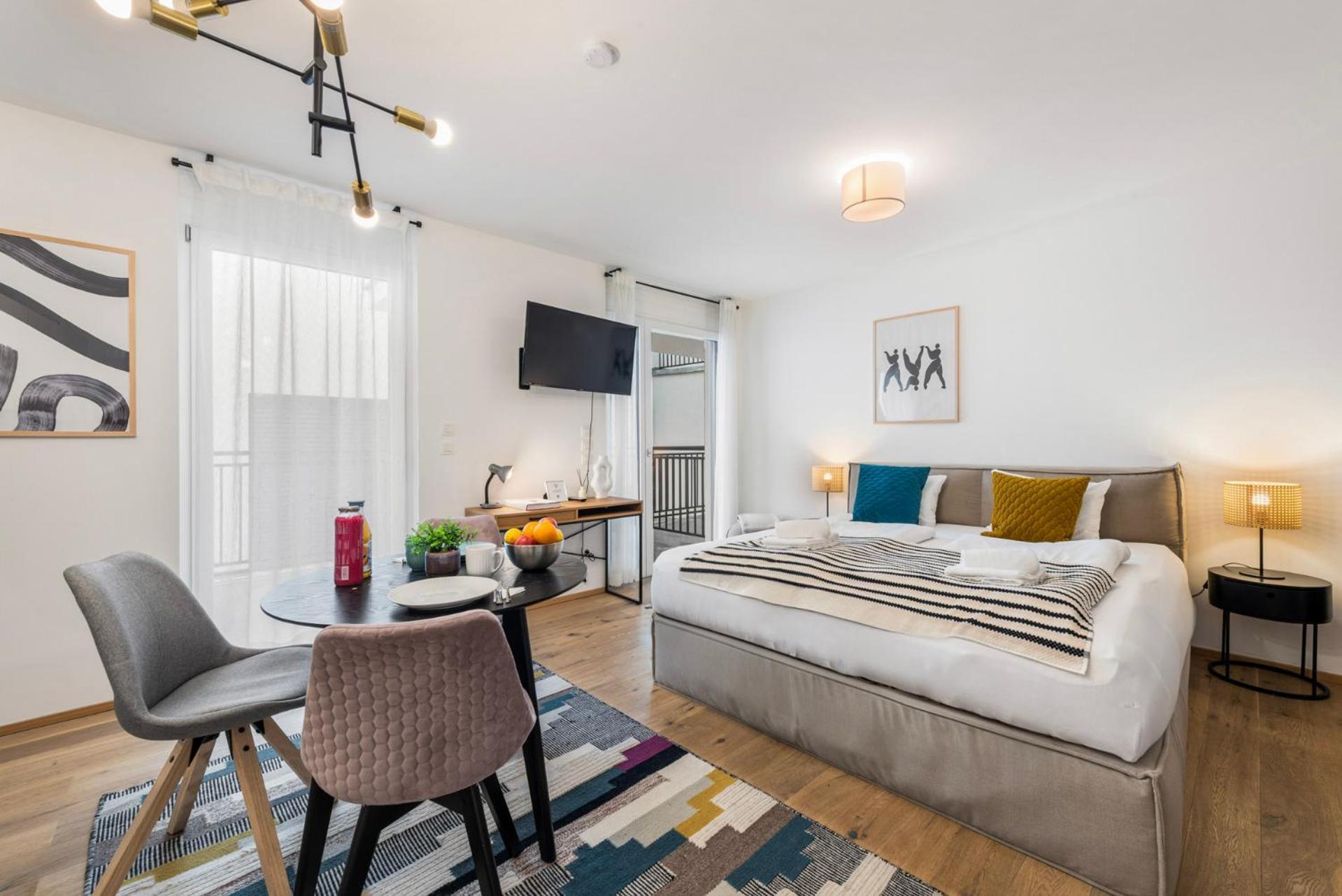 Vienna Hills Living Aparthotel Bagian luar foto