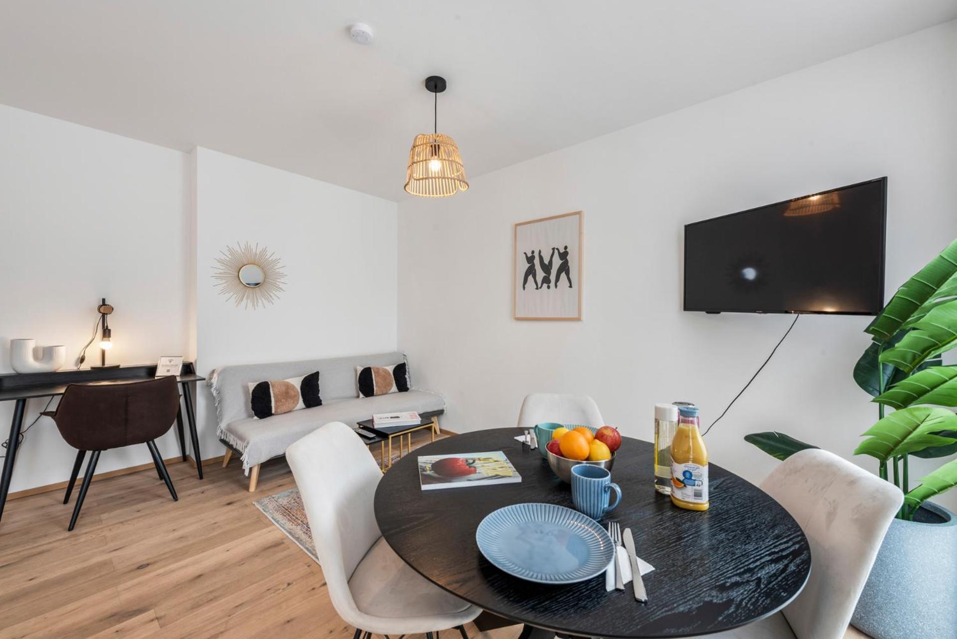 Vienna Hills Living Aparthotel Bagian luar foto