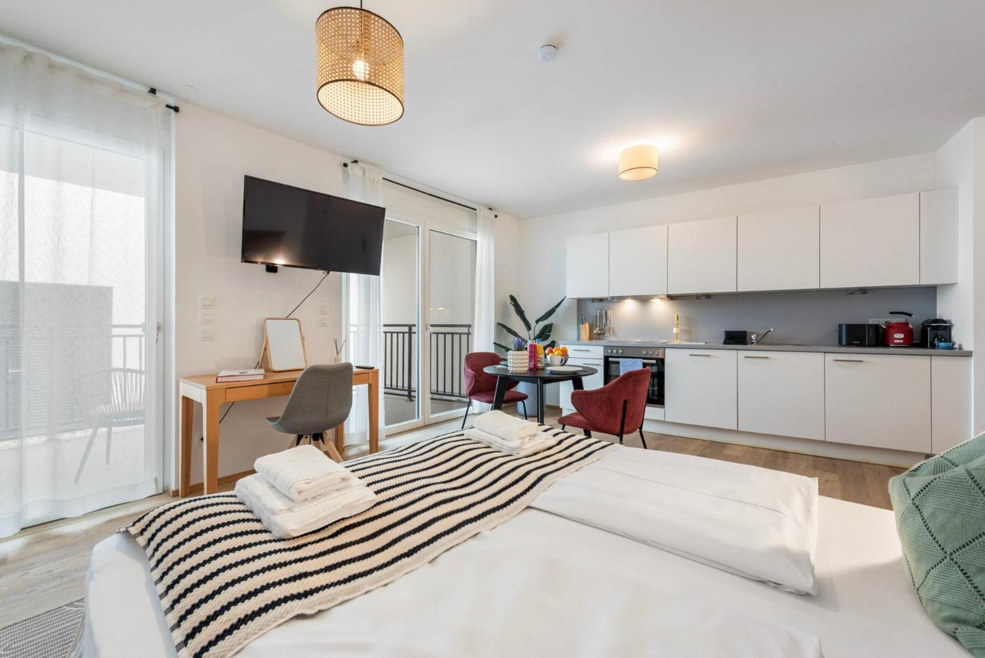 Vienna Hills Living Aparthotel Bagian luar foto